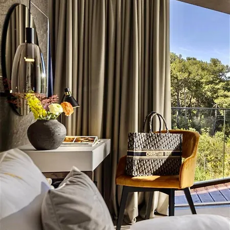 Charming Perfect Blend Of Luxury And Tranquility Ražanj