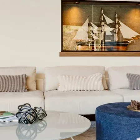 Casa de Férias Charming Perfect Blend Of Luxury And Tranquility Ražanj