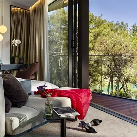 Charming Perfect Blend Of Luxury And Tranquility Casa de Férias Ražanj